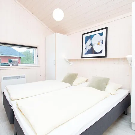2 Sea C 107 Feriehus *